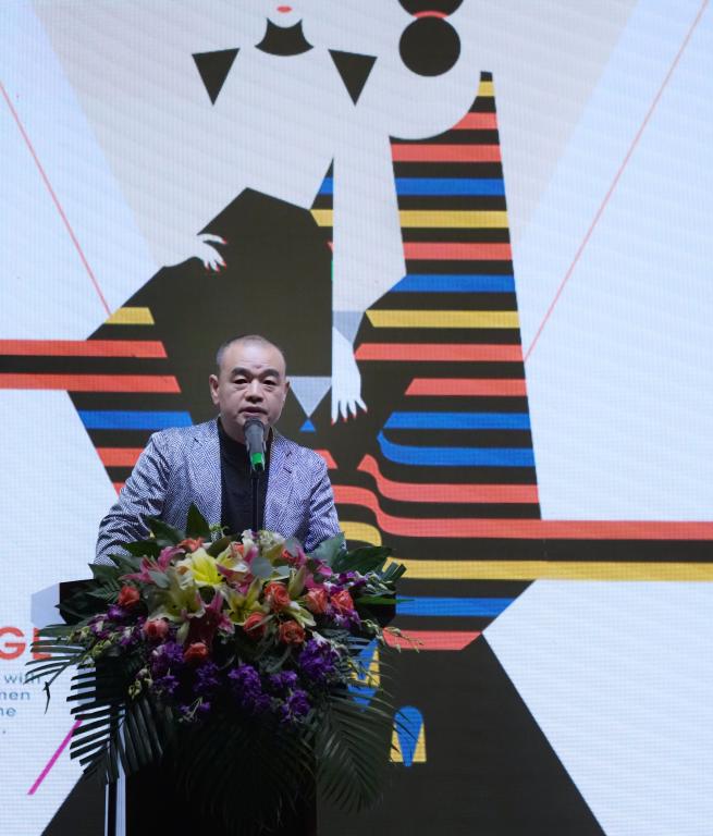美术学院院长赵云龙教授致辞